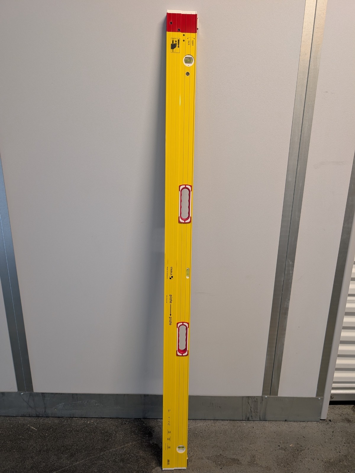 STABILA Type 106T Extendable Plate Level – Adjustable 6'–10' (Cat. No. 35610)