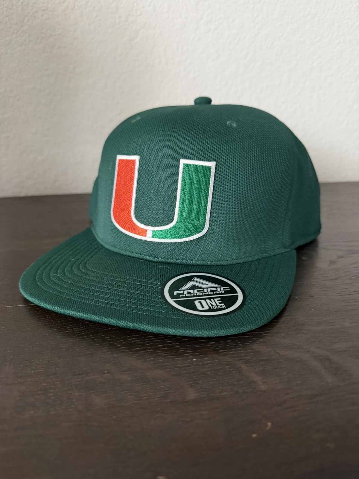 UNIVERSITY OF MIAMI THE U HURRICANES LOGO ADULT SIZE LARGE FLEXFIT GREEN HAT NEW