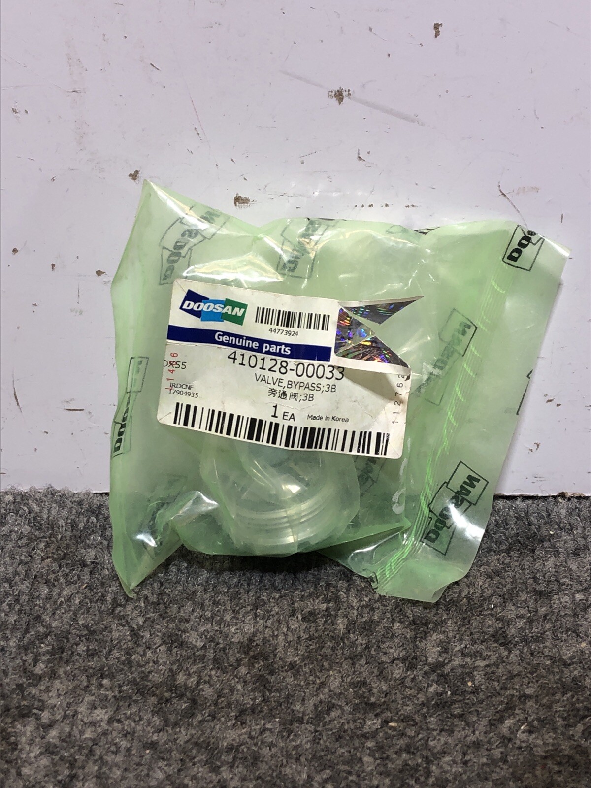 New Doosan Valve ByPass Assembly part Number 410128-00033