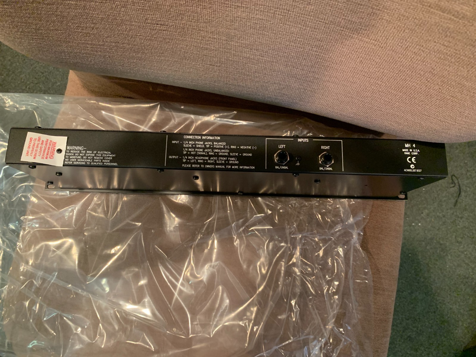 Rane MH4 Mojo - Open Box (needs power adapter) - 4 CHANNEL HEADPHONE AMPLIFIER