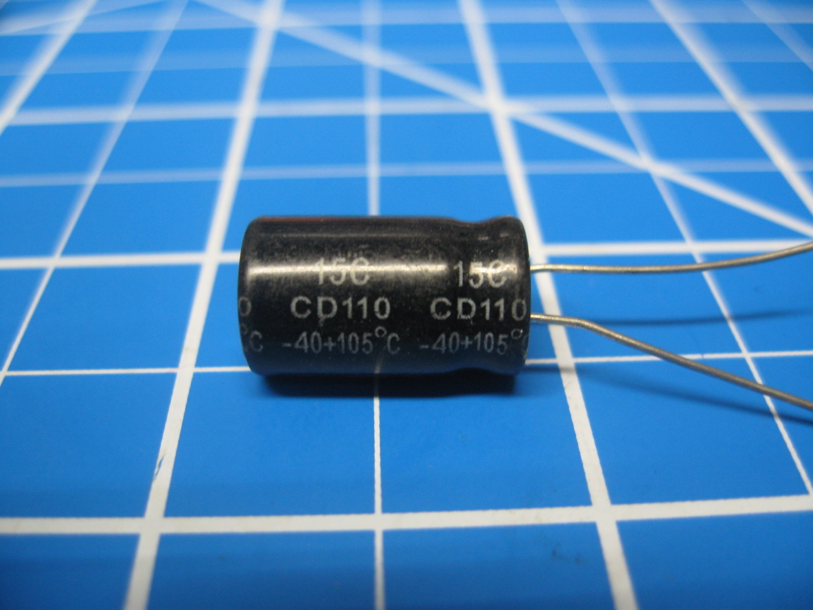 Radial Electrolytic Capacitors - 400V 10uF - Imported - 10 Pieces