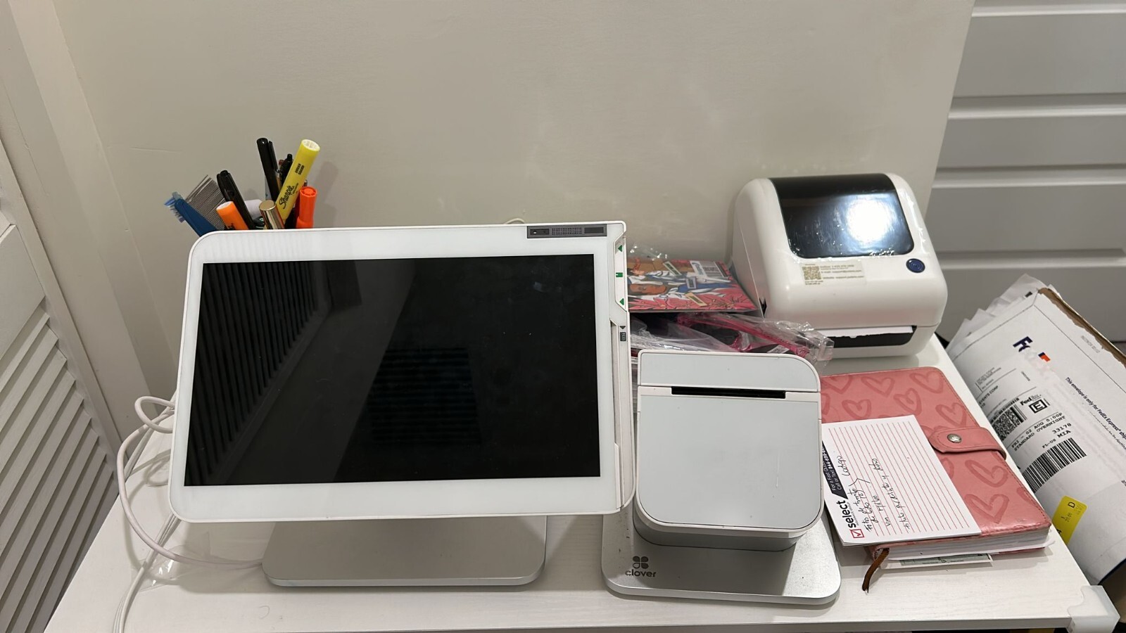 Clover Point Of Sale System (POS) W/ IPad