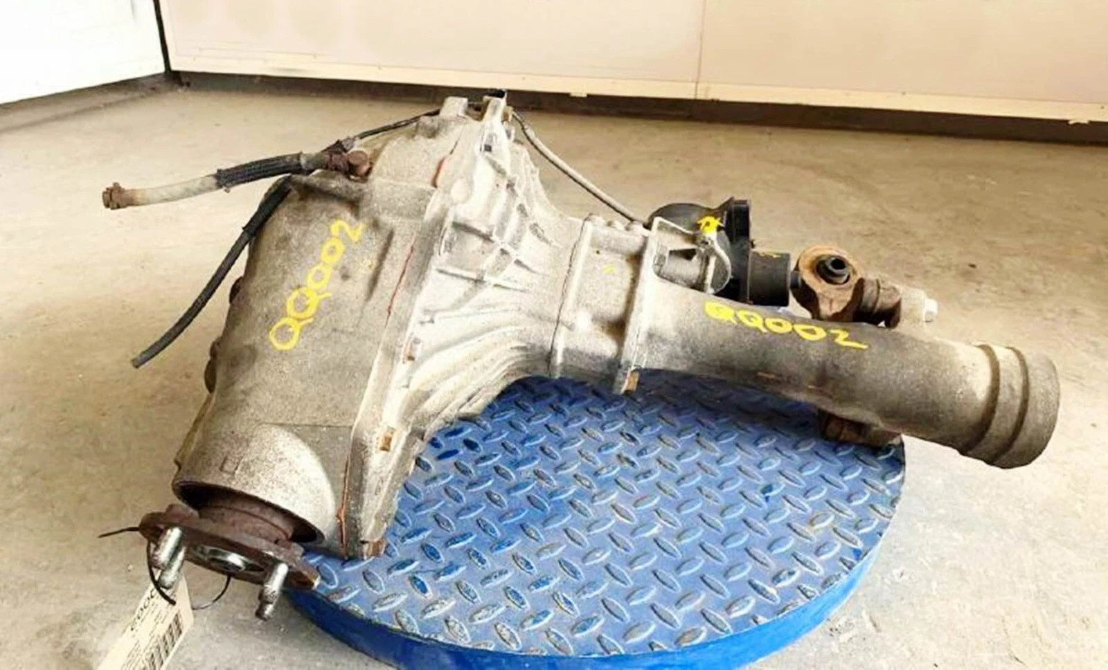 2007-2019 Toyota Tundra Front Axle Differential Carrier 3.91 Ratio