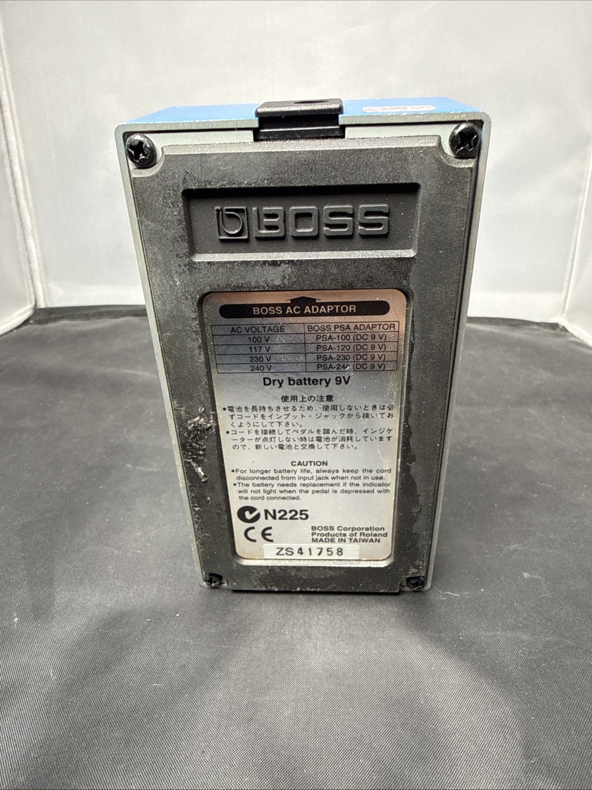 BOSS Compression Sustainer CS-3 Guitar Effects Pedal