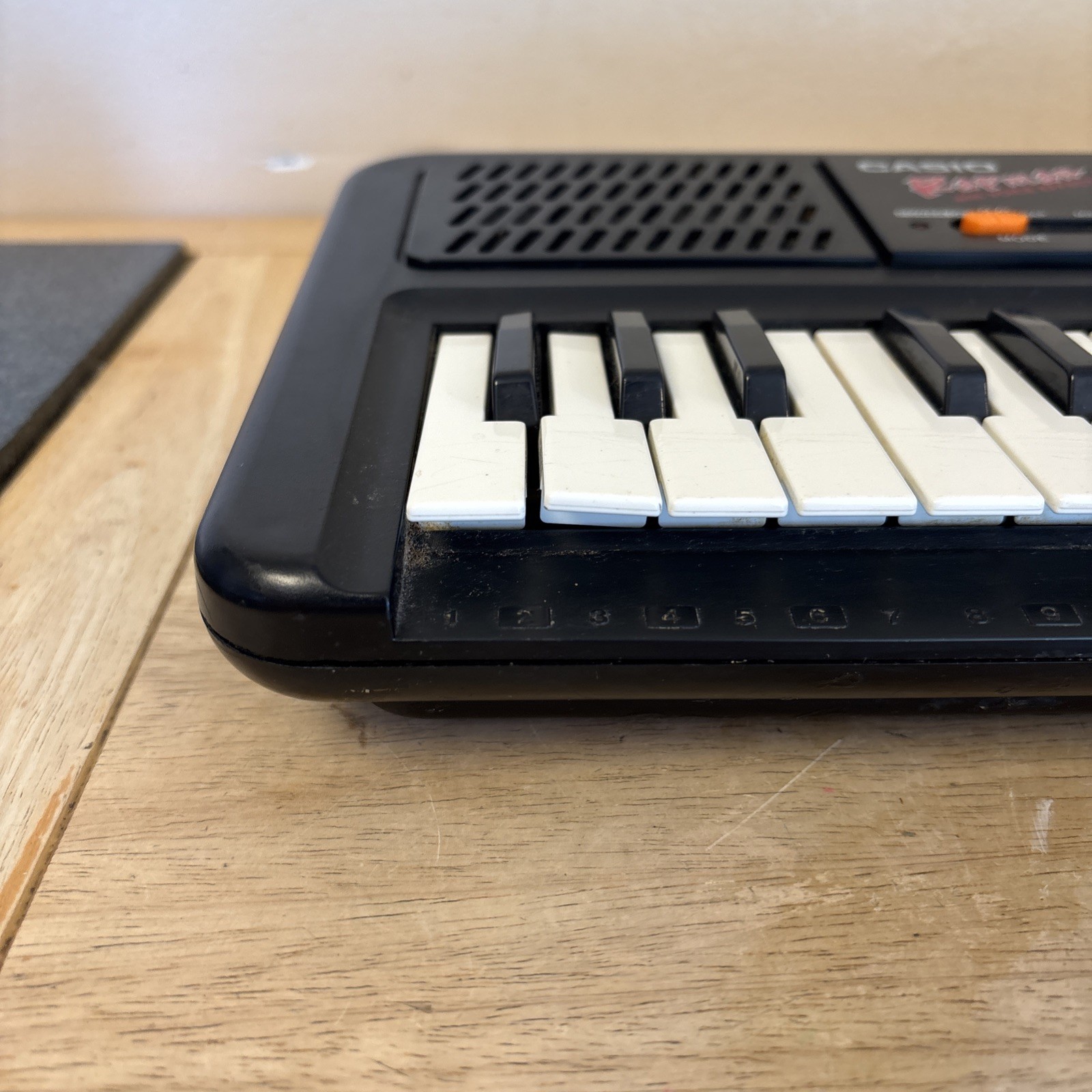 Vintage 1991 Casio Rapman Rap-1 Electronic Keyboard Voice Effector Working READ
