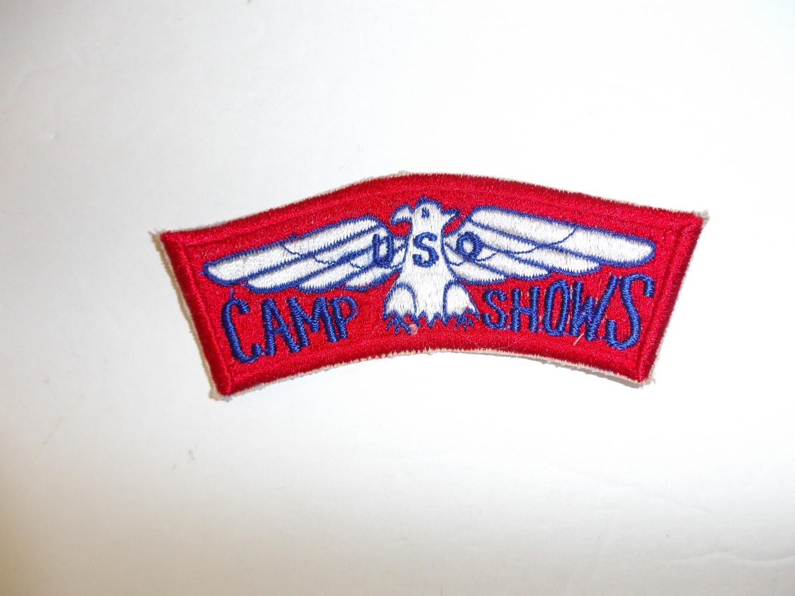9956 WW 2 Camp Show USO United Service Organization mch emb R22B