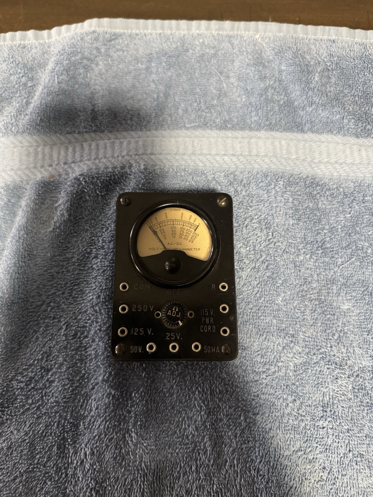 Vintage Analog AC-DC Electrical Voltmeter 0-250V 250V 125V 50V Black Box Meter