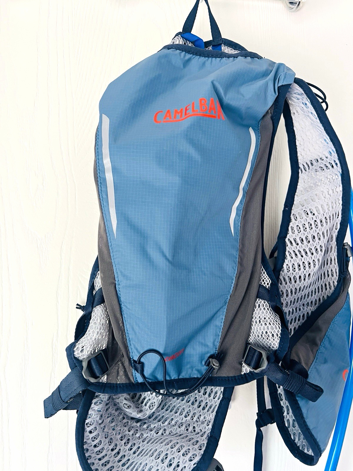 CamelBak Circuit Hydration Pack Command Blue/Gray w/, 2 Pockets, Adjustable
