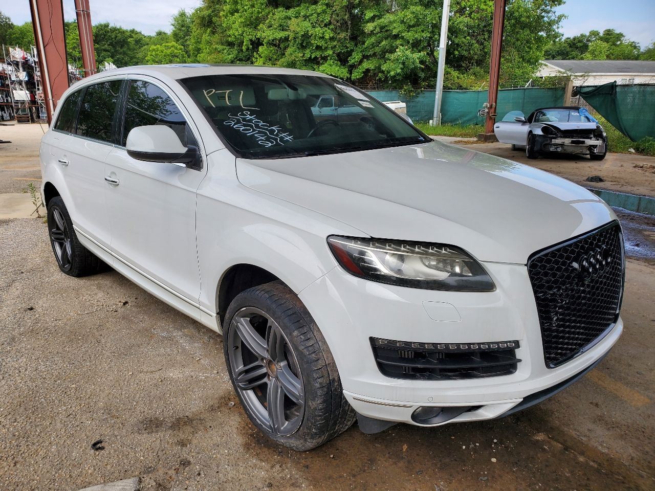 2013 2015 Audi Q7 OEM Body Control Module Trunk Mounted