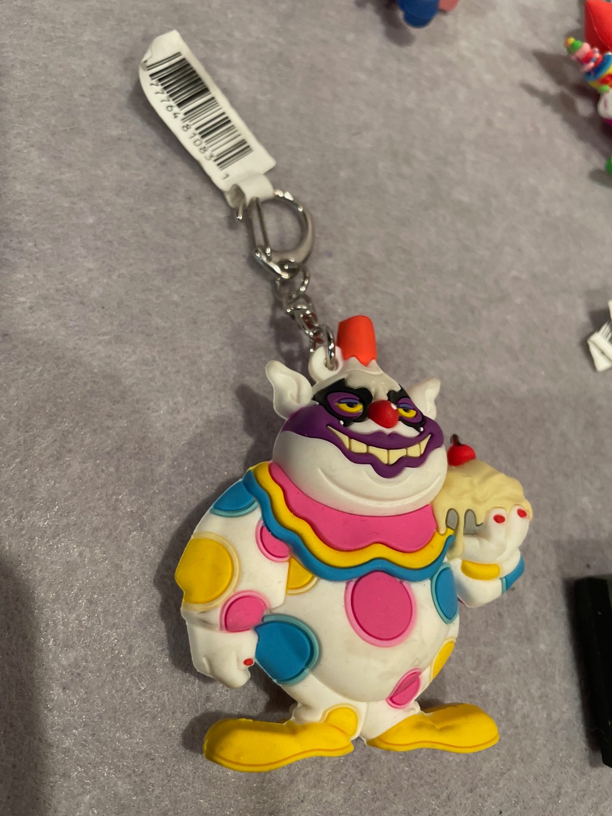 KILLER KLOWNS FROM OUTER SPACE LOT OF 9 KEYCHAINS UNIVERSAL STUDIO 2022 HORROR