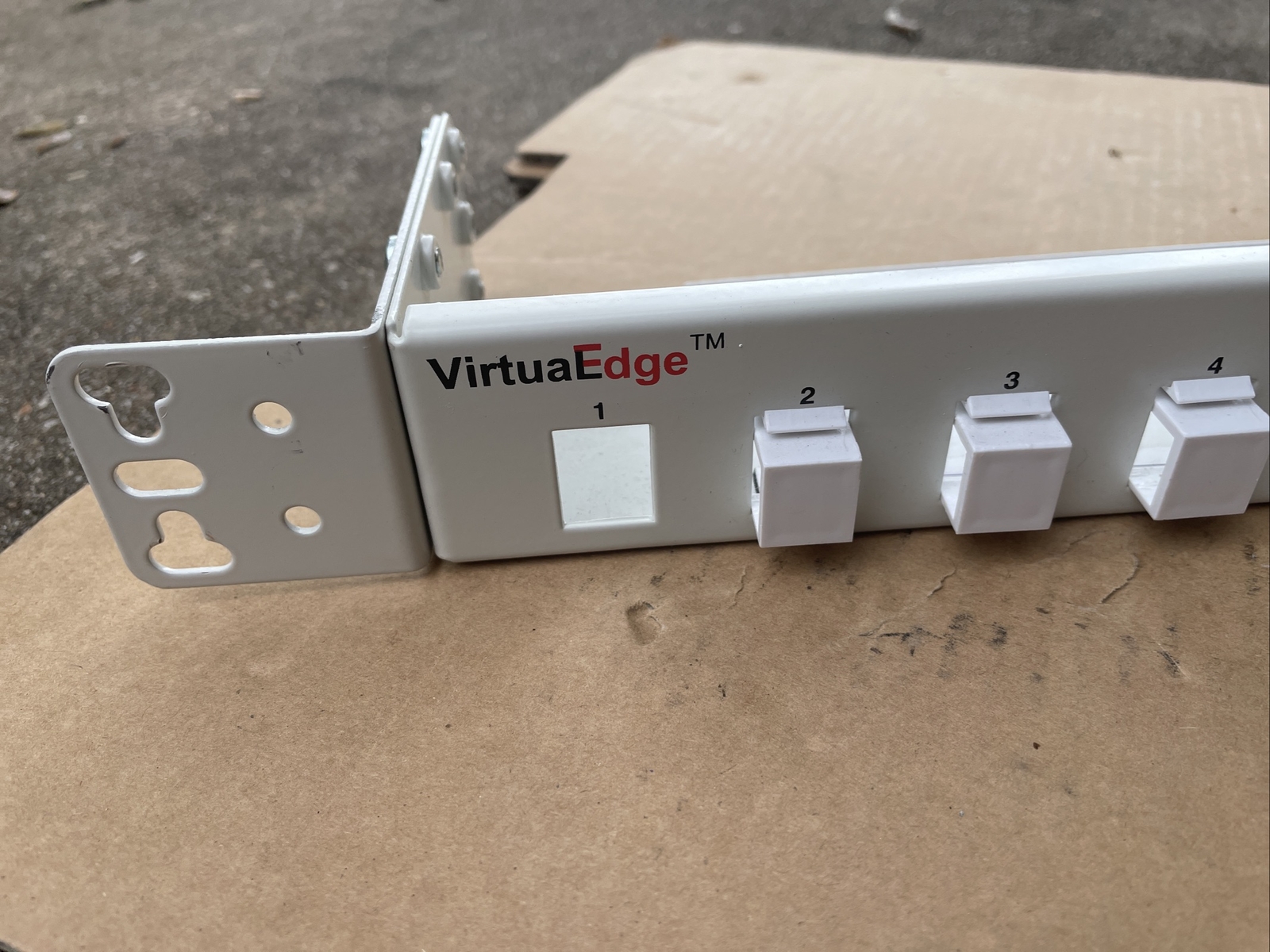 Westell VirtualEdge connectivity panel A90-VE1200