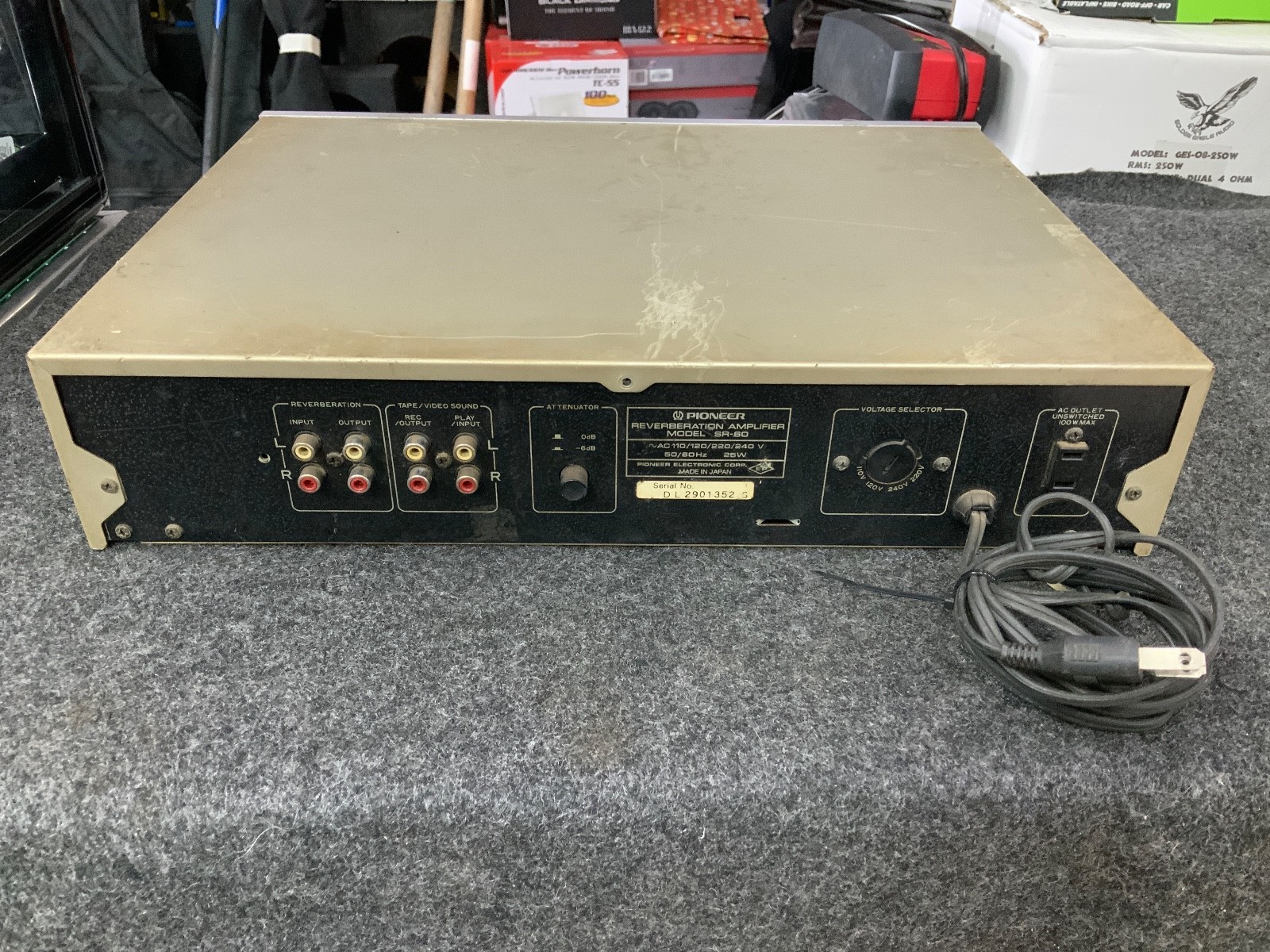 Pioneer SR-60, Reverberation Amplifier