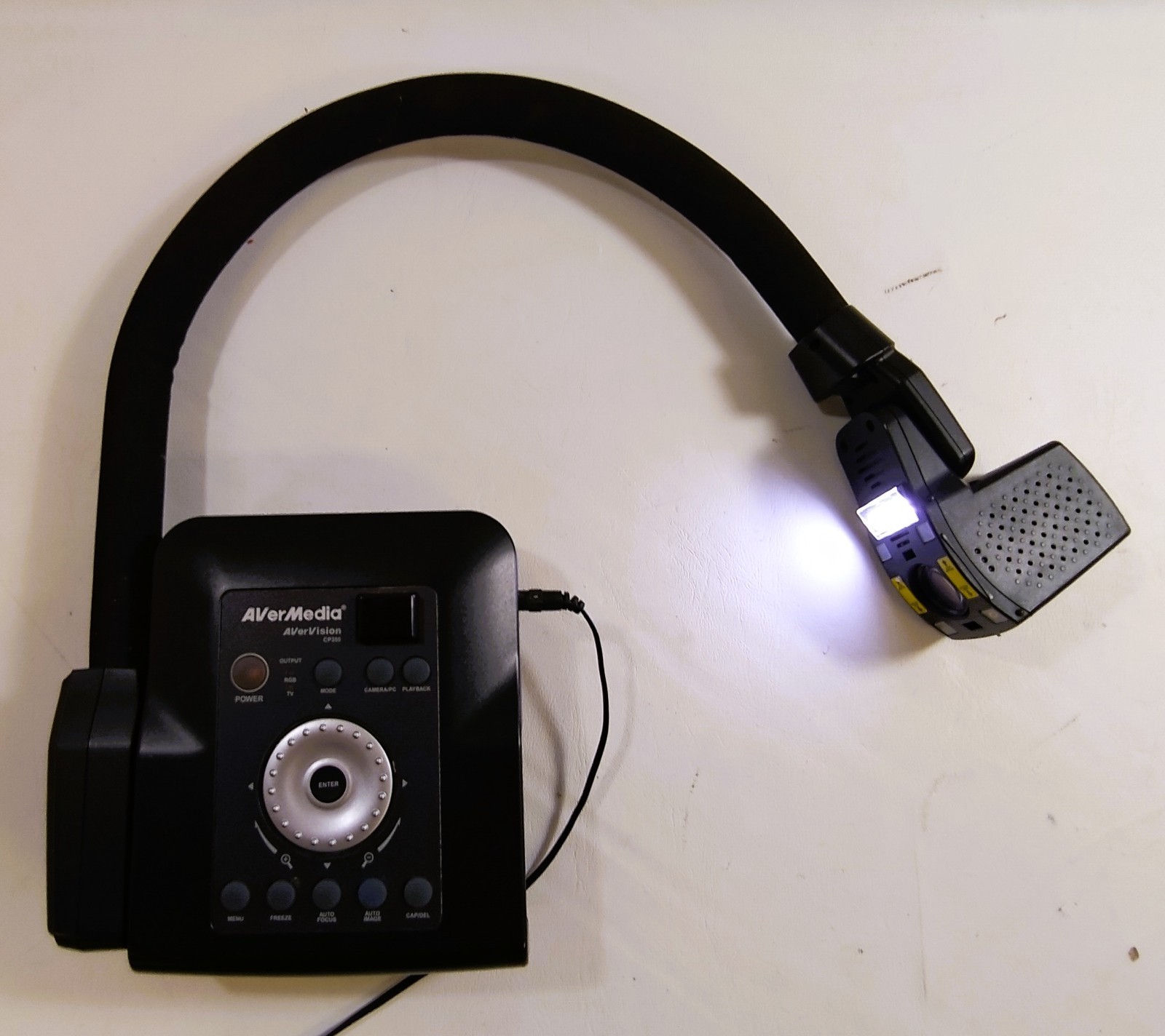 AVerMedia AverVision CP355 3.2 MP Document Camera Projector For Teaching, Tested