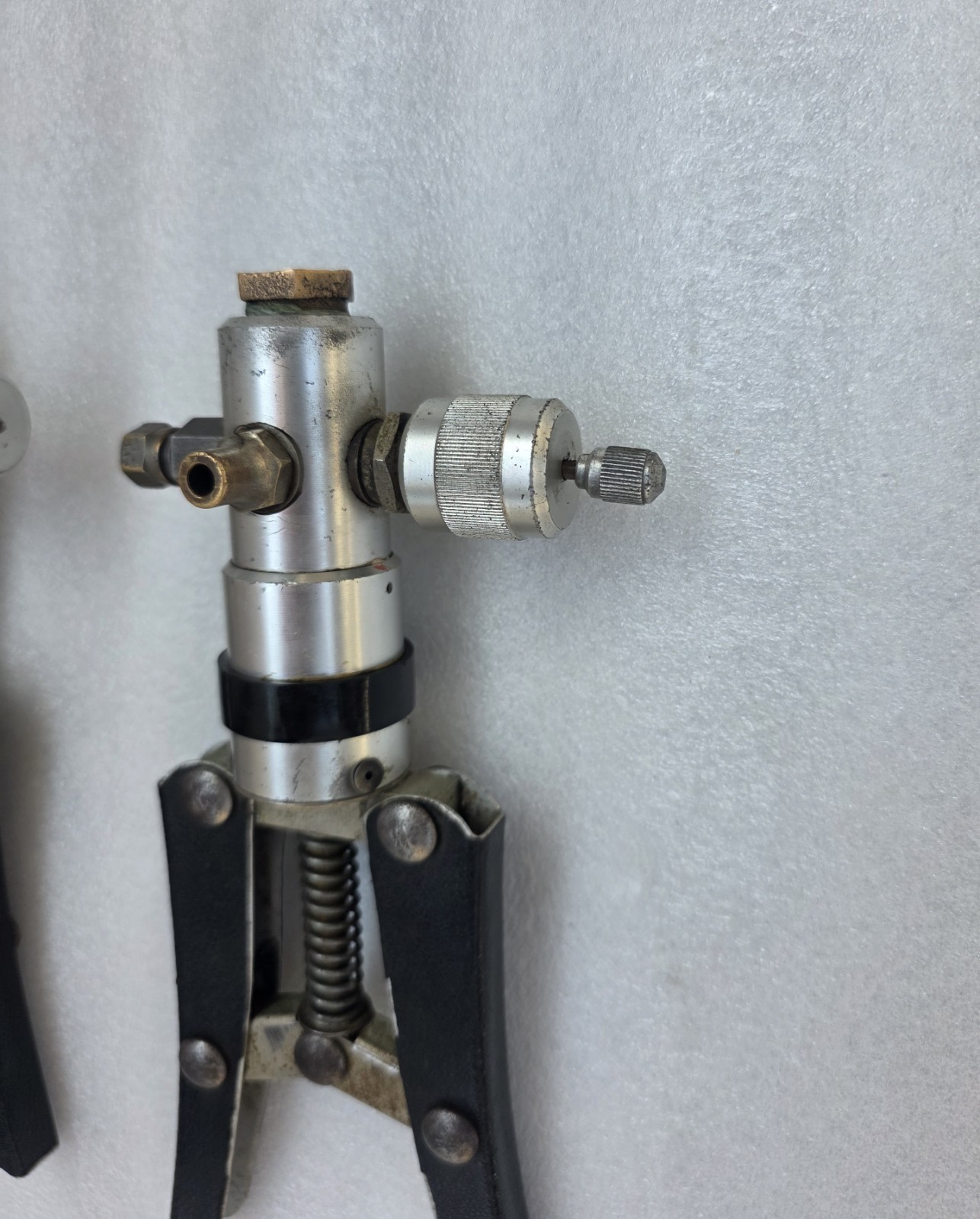 Superb TP1 Hand Held Test Pressure Calibrator Pump Lot