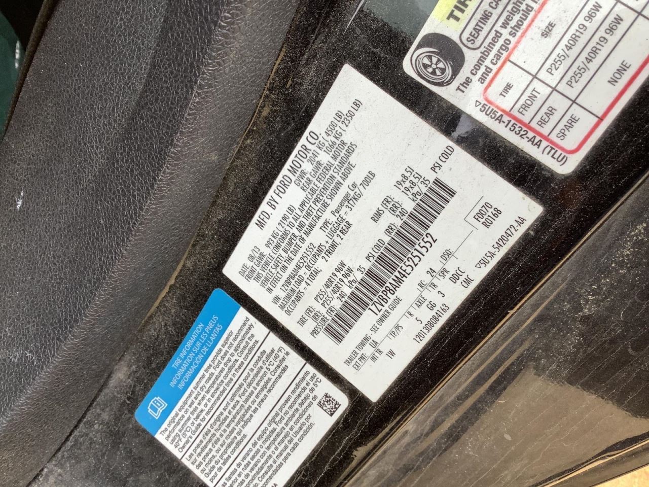 MUSTANG 2014 Glove Box 4926783