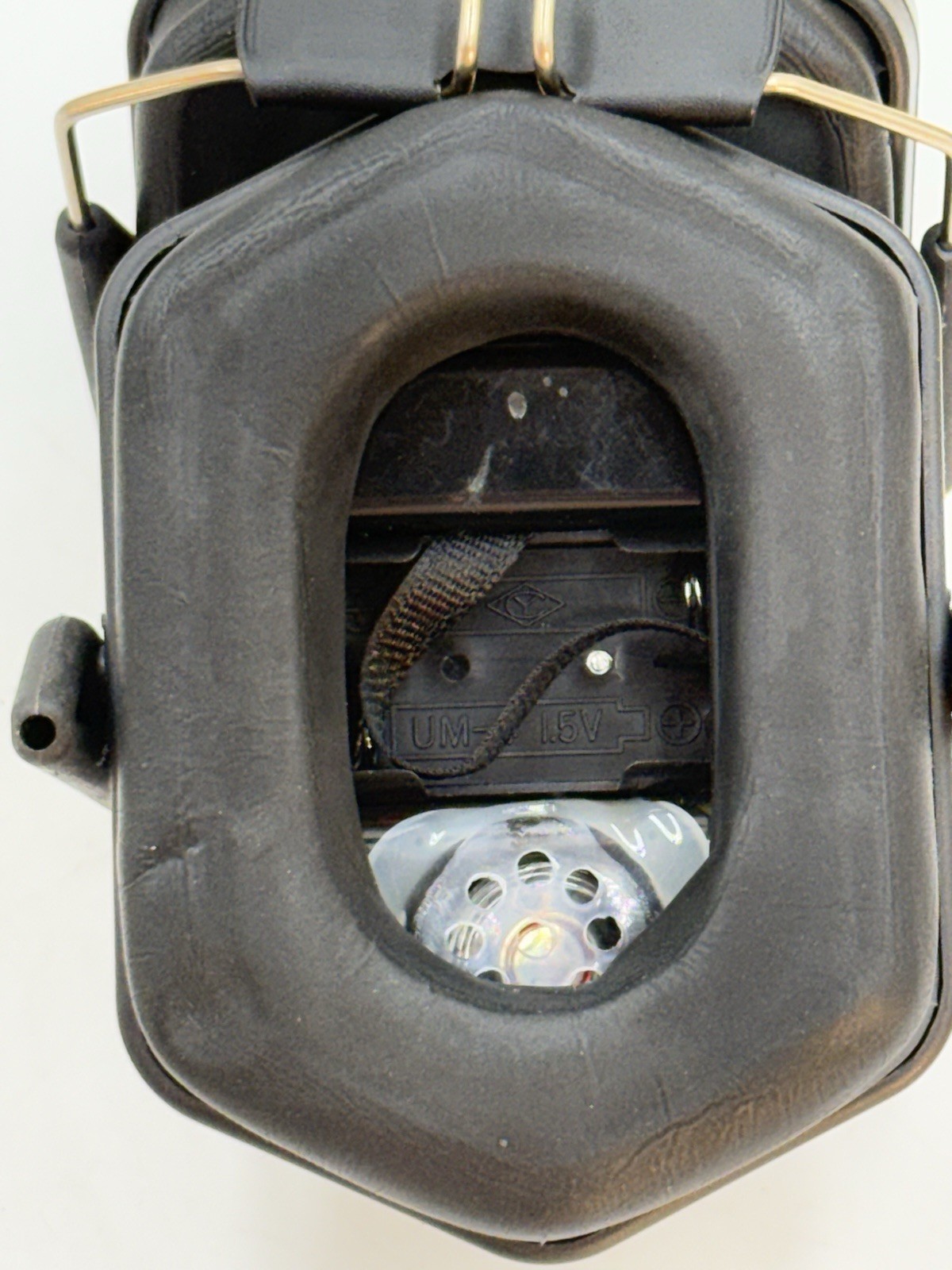 Low Pro Electronic Foldaway Hearing Protector , Needs New Ear Foam. SEE PHOTOS