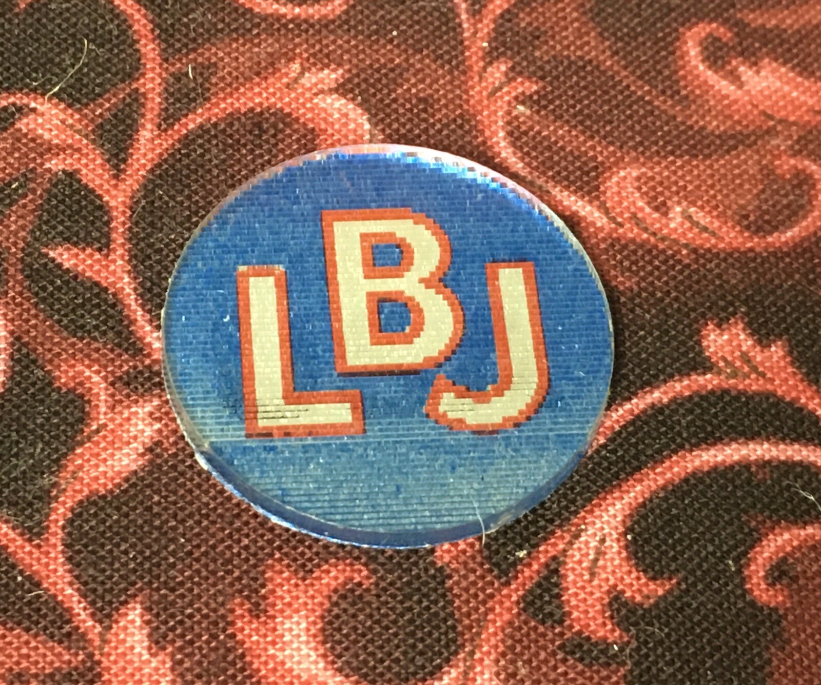 VTG USA Vari-vue Political Flicker Wearable Pin LBJ 1964 DNC