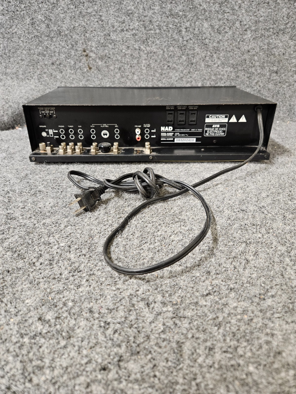 NAD 1020b Stereo Preamplifier