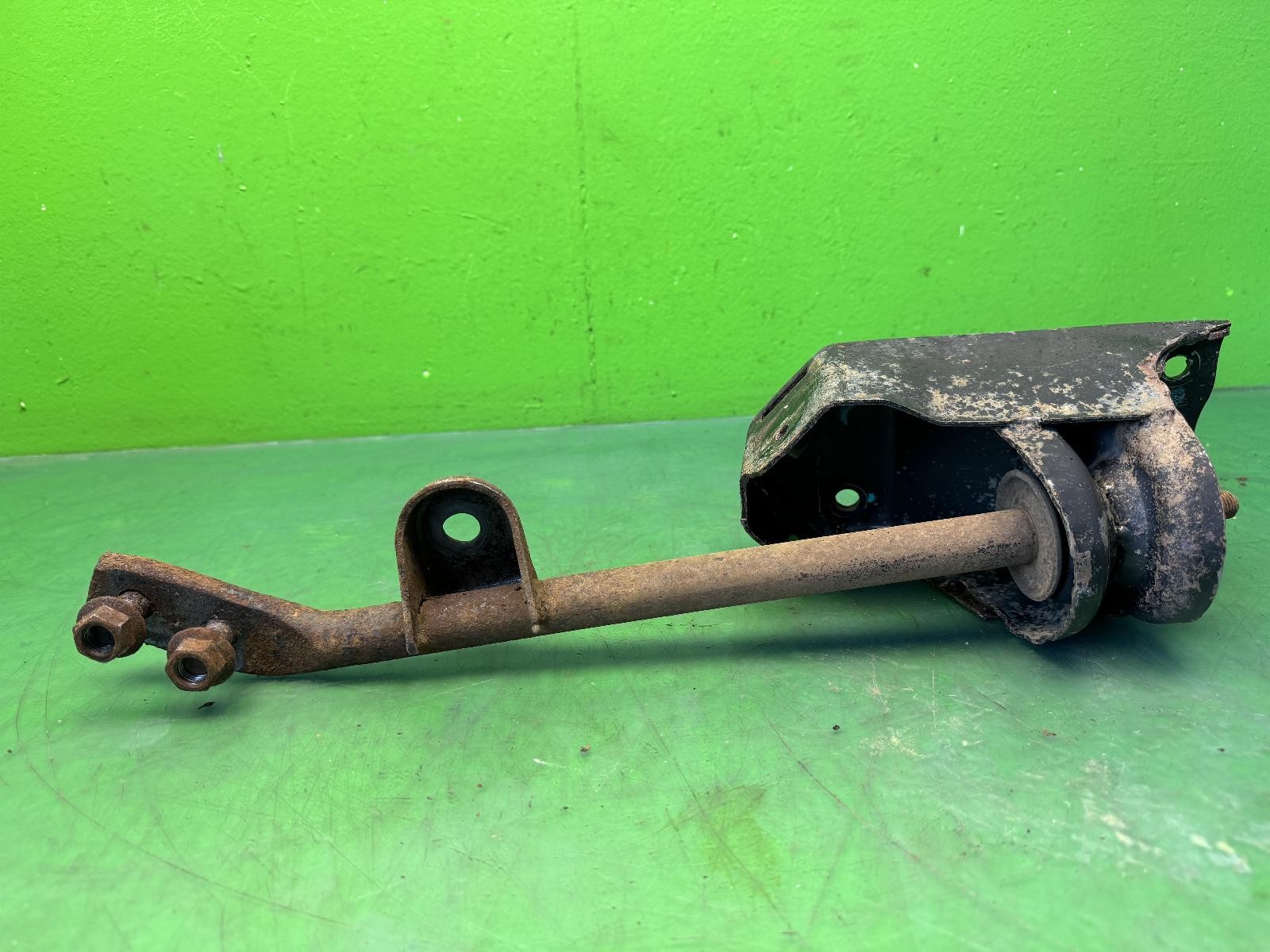 DFSK DONGFENG LOADHOPPER Right Front  Lower Control Arm Tie Bar 11-17