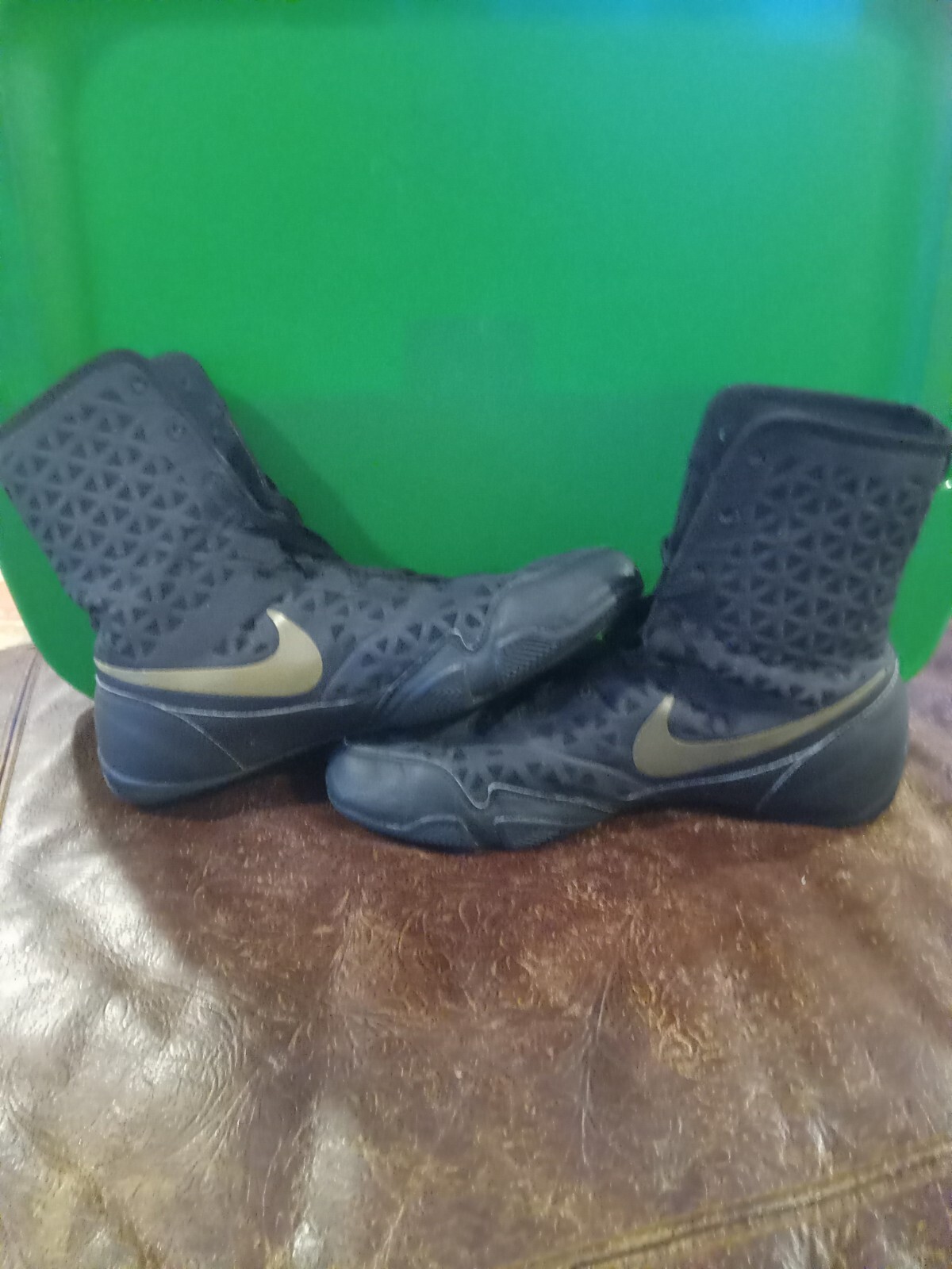 MEN'S NIKE K.O. BOXING SHOES SZ. 12.5 PRE OWNED