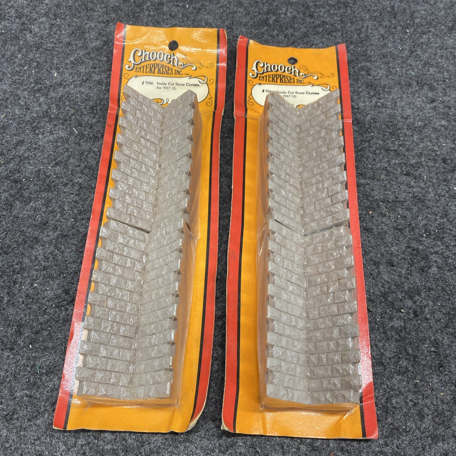 Chooch Enterprises HO #7046 Inside Cut Stone Corner - NOS For 7017 (HO091424-10)