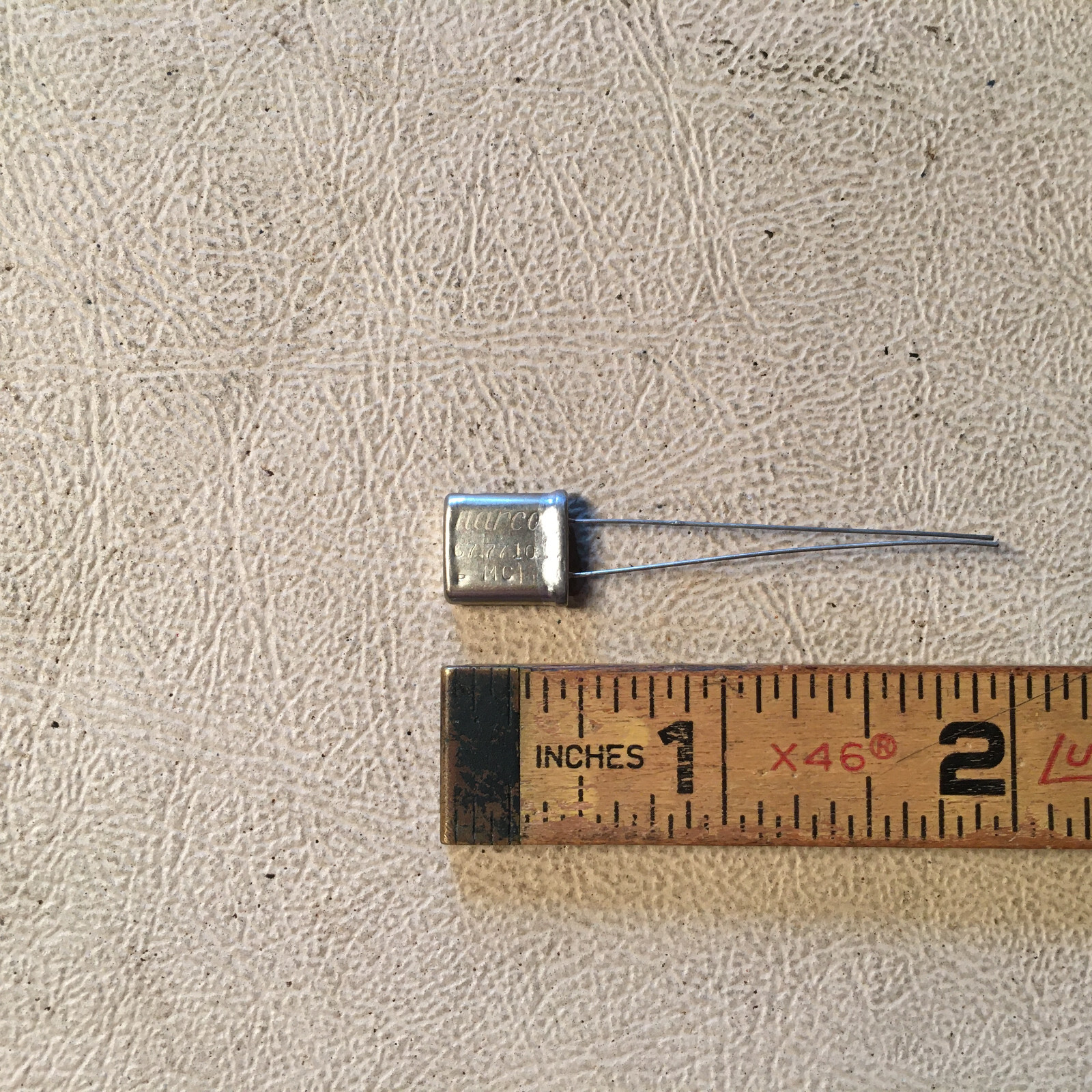 Quartz Crystal 67.7710 Mc, NOS