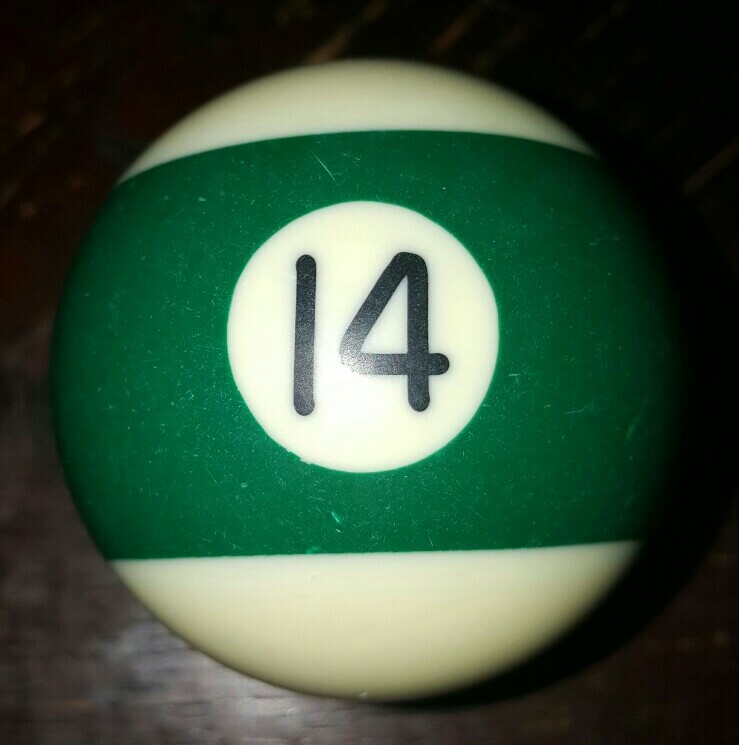 Replacement Regulation Pool Ball 14 Striped Green