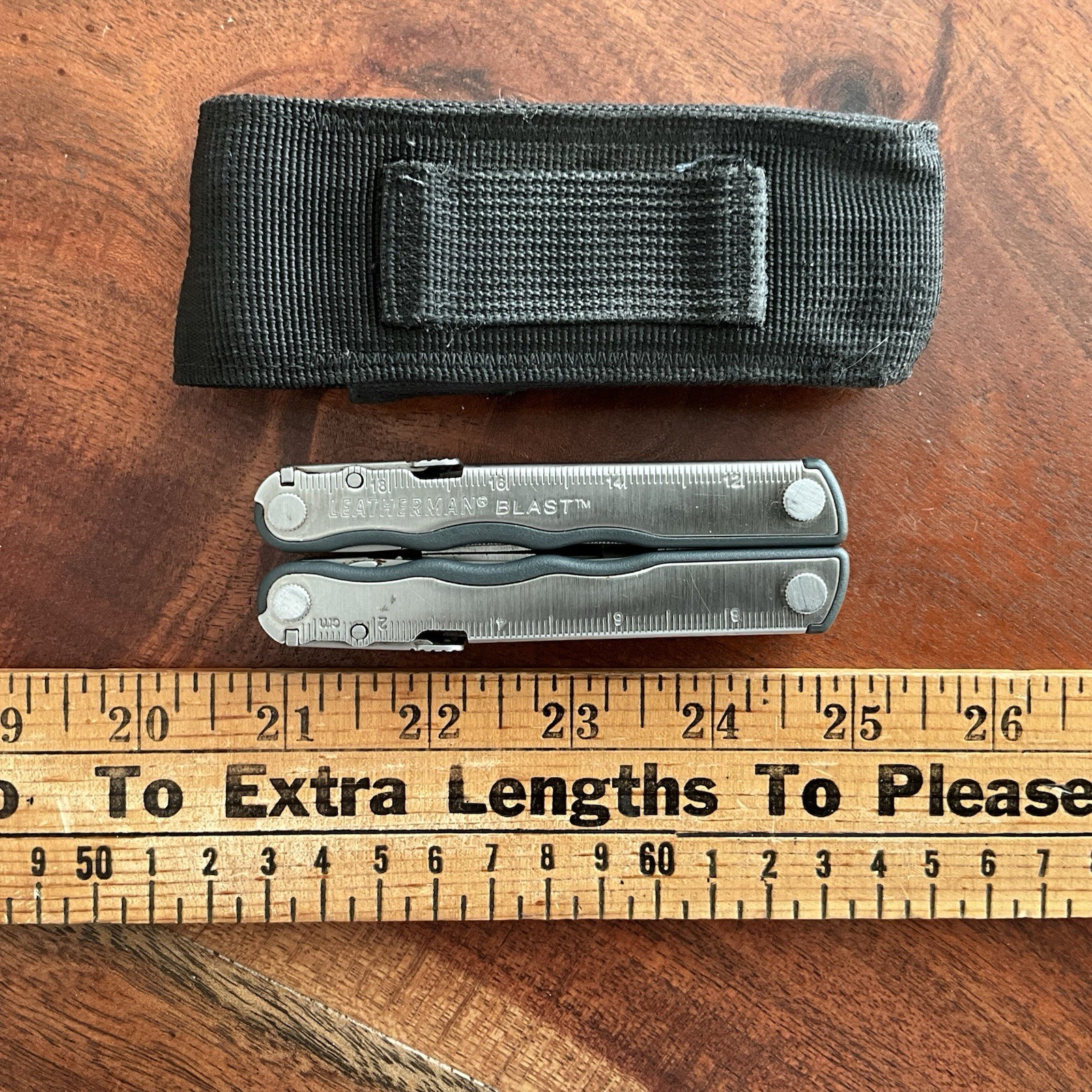 RETIRED Date Code 0310 (March 2010) Leatherman BLAST Multi-Tool w Leather Sheath