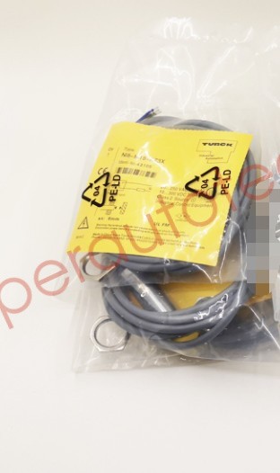 1PC TURCK NI4-M12-AZ3X PROXIMITY SWITCH -NEW