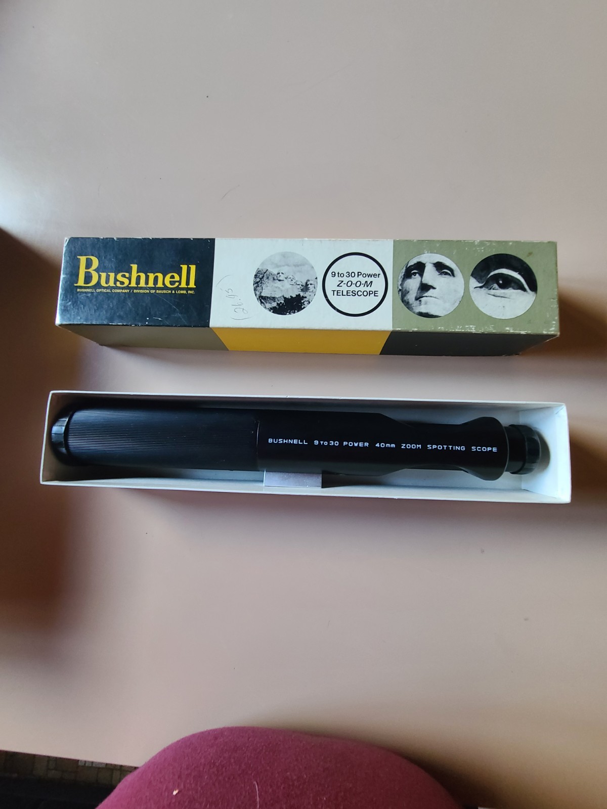 Bushnell Spotter Scope with Stand