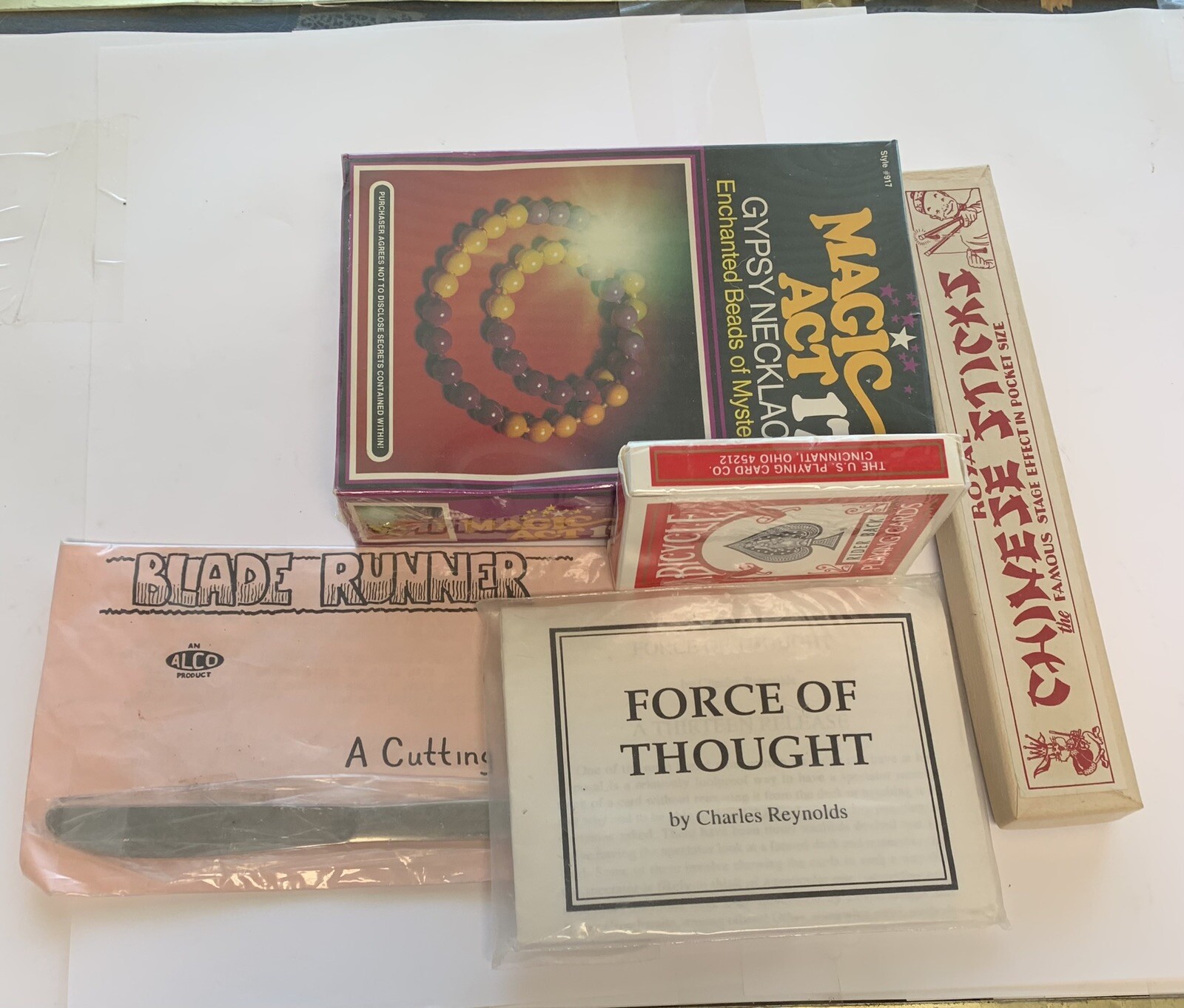 4 Magic Tricks Gypsy Necklace, Force Of Thought, Blade Runner,Chinese Sticks.