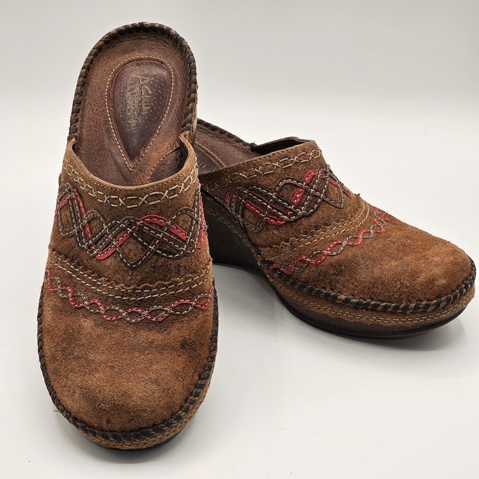Clarks Artisan Womens 8.5 Distressed Leather Wedge Mule Boho Western Workwear