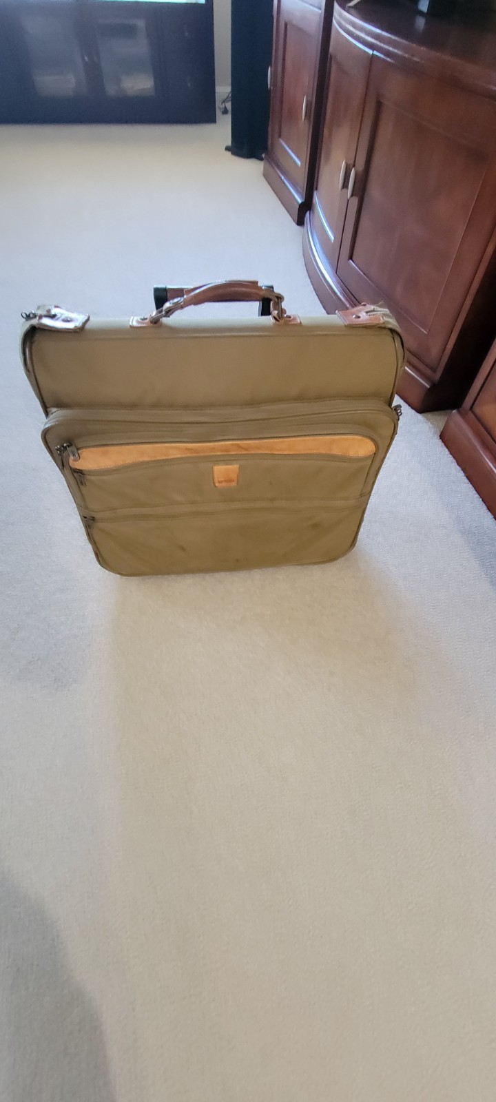 Hartmann Rolling Carry On Garment Bag Suitcase Leather Accent Beige Canvas