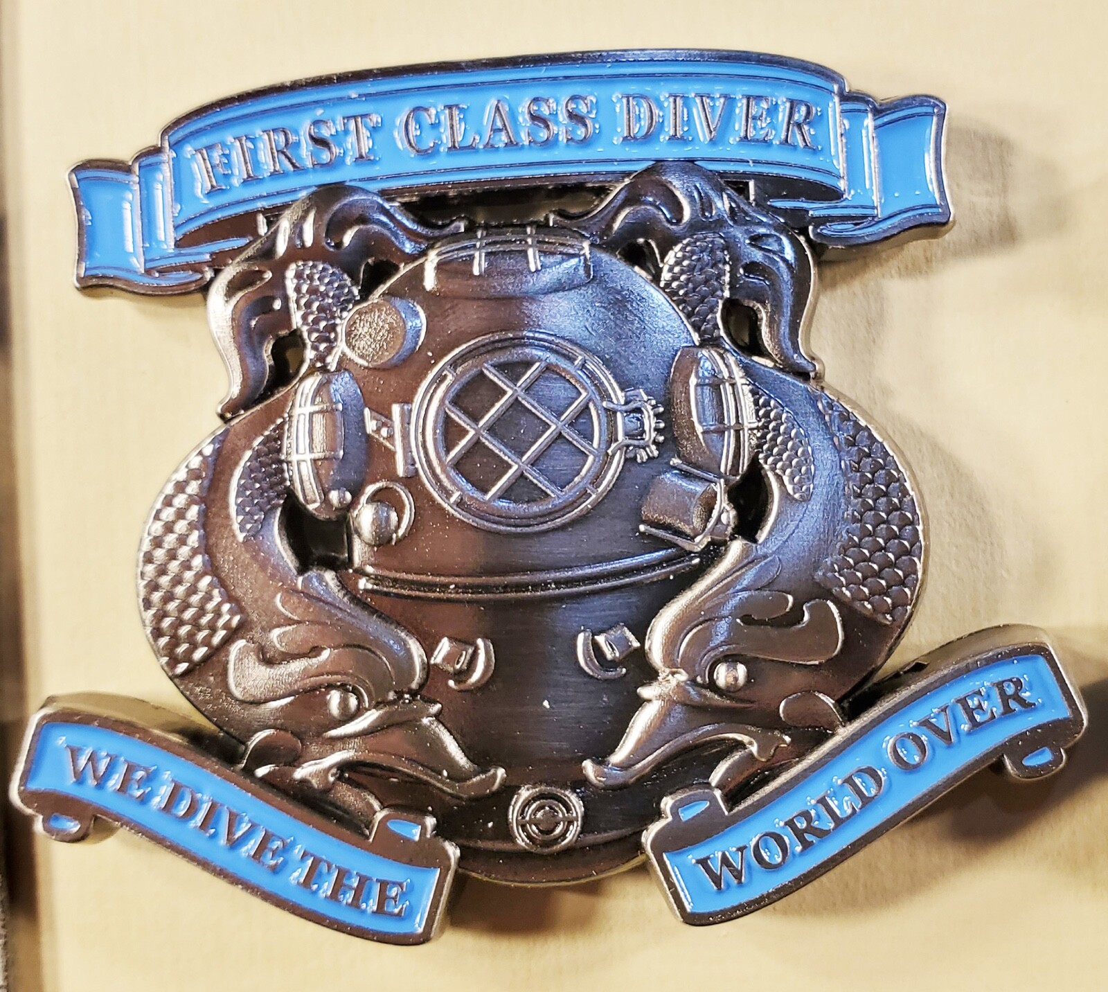 US NAVY FIRST CLASS DIVER 2" COMMEMORATIVE CHALLENGE COIN OCPM 127