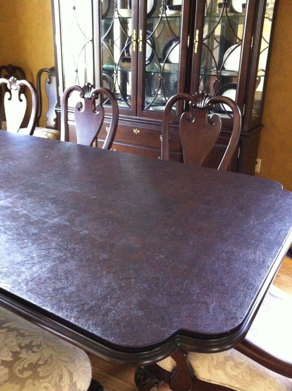 BONE WHITE SOLID NEW CUSTOM DINING TABLE PADS KITCHEN MAGNET PROTECT COVER TOP