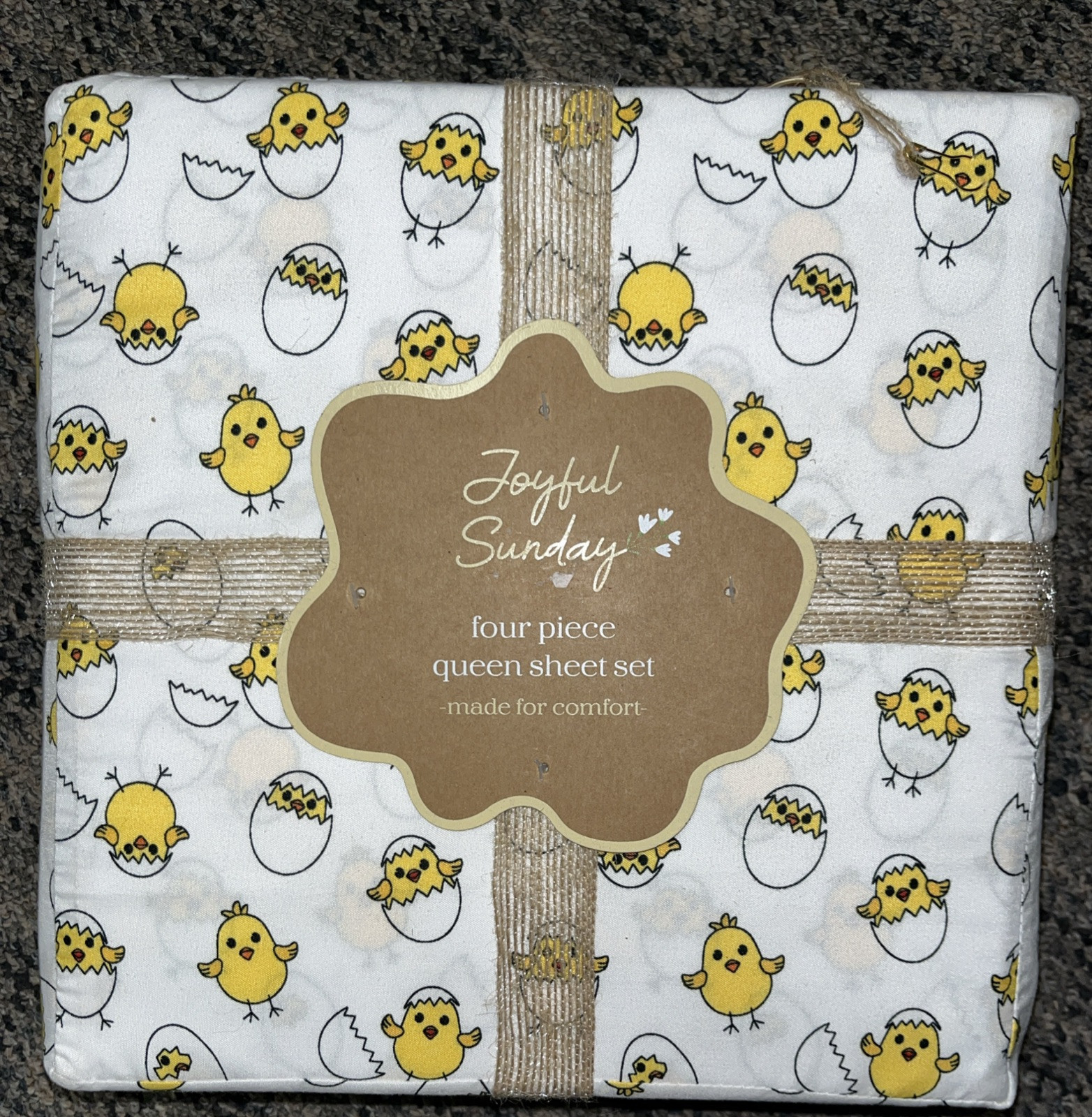 JOYFUL SUNDAY FOUR PIECE QUEEN SHEET SET SYTLE CRACKED OPEN NEW