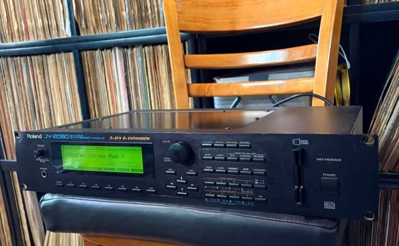 Roland JV-2080 Synth Module Rack LCD Excellent Tested Working from Japan