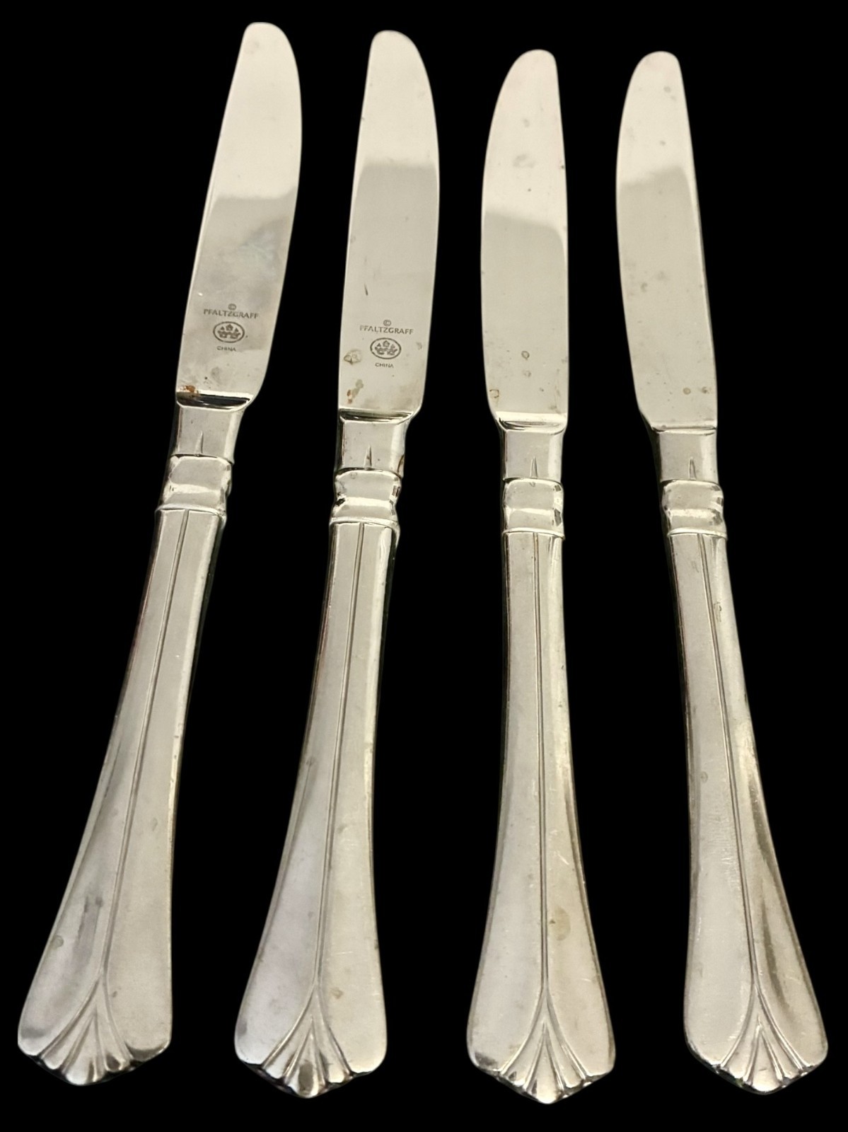 PFALTZGRAFF Stainless "ELLINGTON" 18/8 Flatware 4 dinner knives