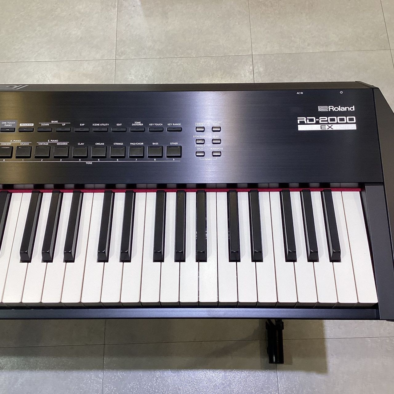 Roland RD-2000EX 88-Key Stage Piano