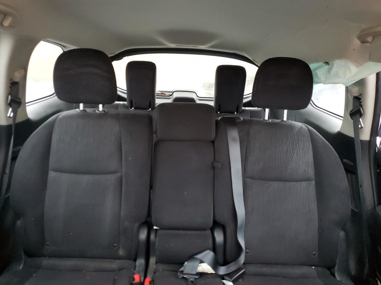 PATHFINDR 2016 Glove Box 4895676