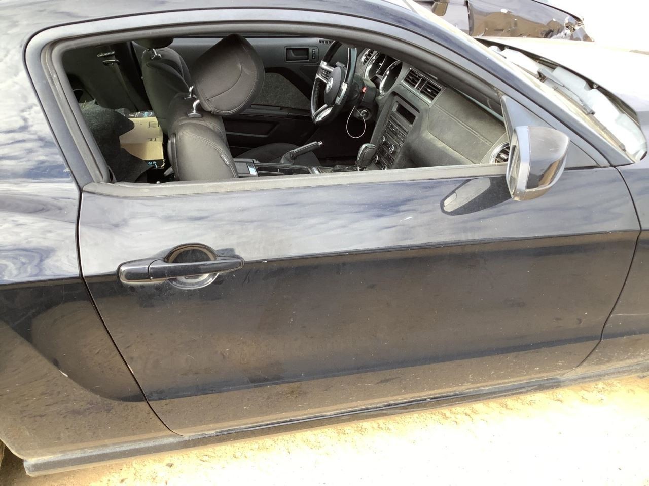 MUSTANG 2014 Glove Box 4926783