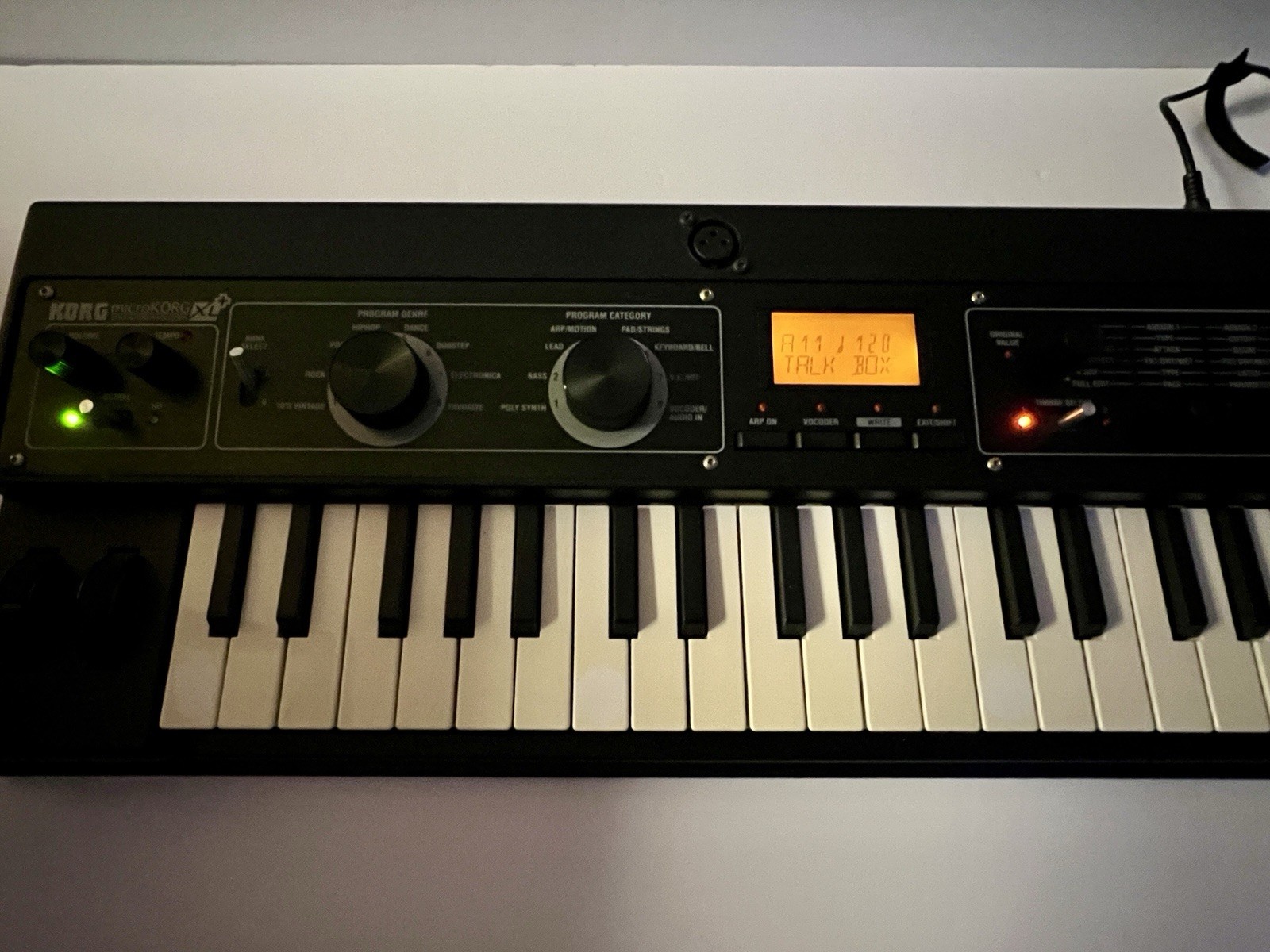 Korg microKORG XL+ plus Synthesizer keyboard Music Instruments