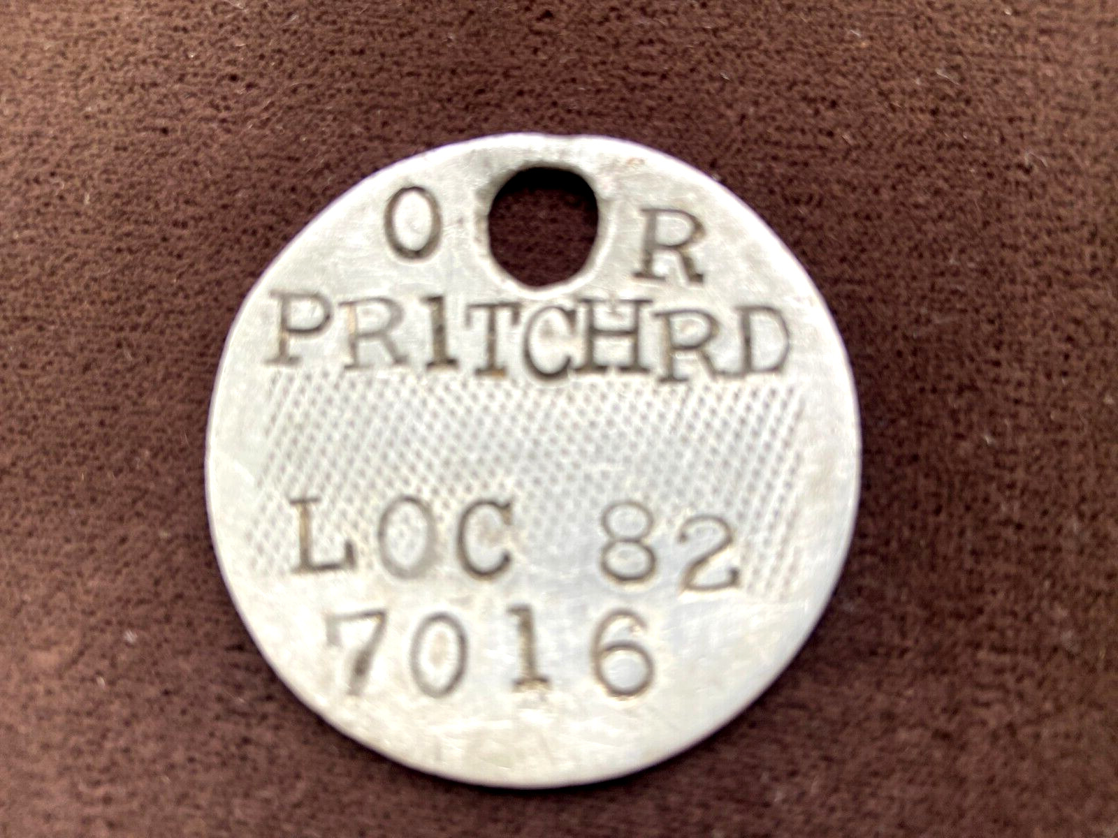 CATTLE METAL EAR TAG COIN 1 3/4'' PRITCHARD LOC 82-7016 TENNESSEE AGRICULTURE