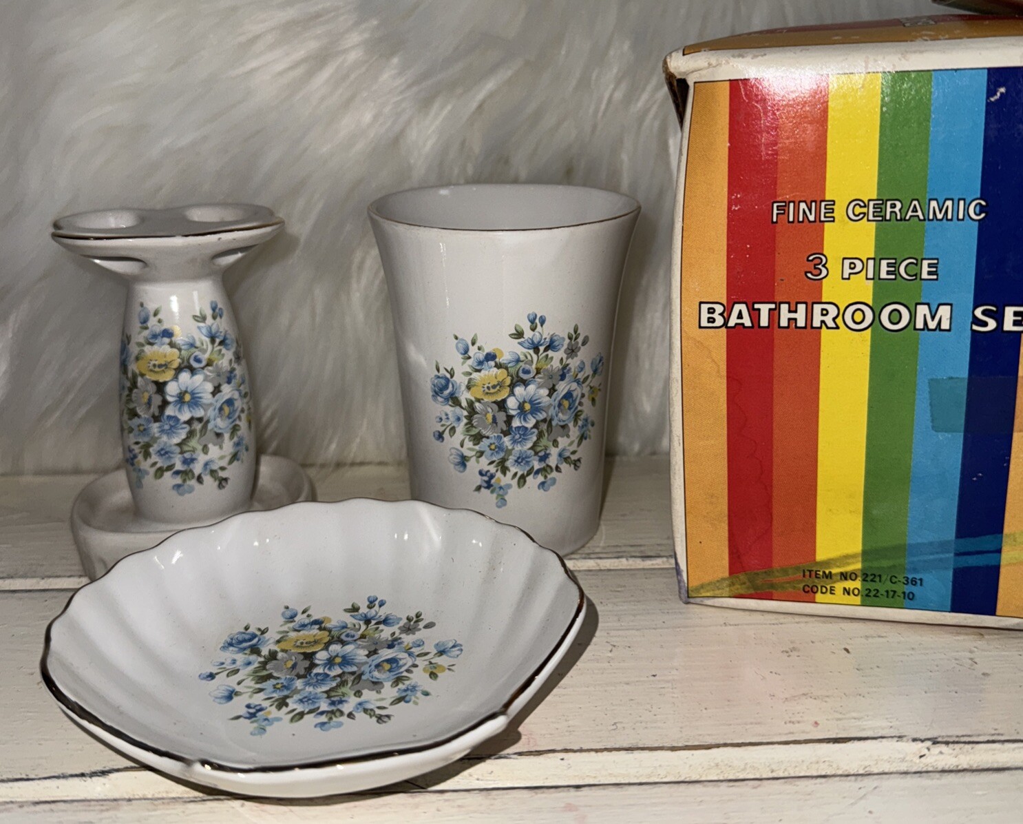 Vtg Kmart Porcelain 3pc Bathroom Vanity Set Japan Blue Floral Dainty Cottagecore