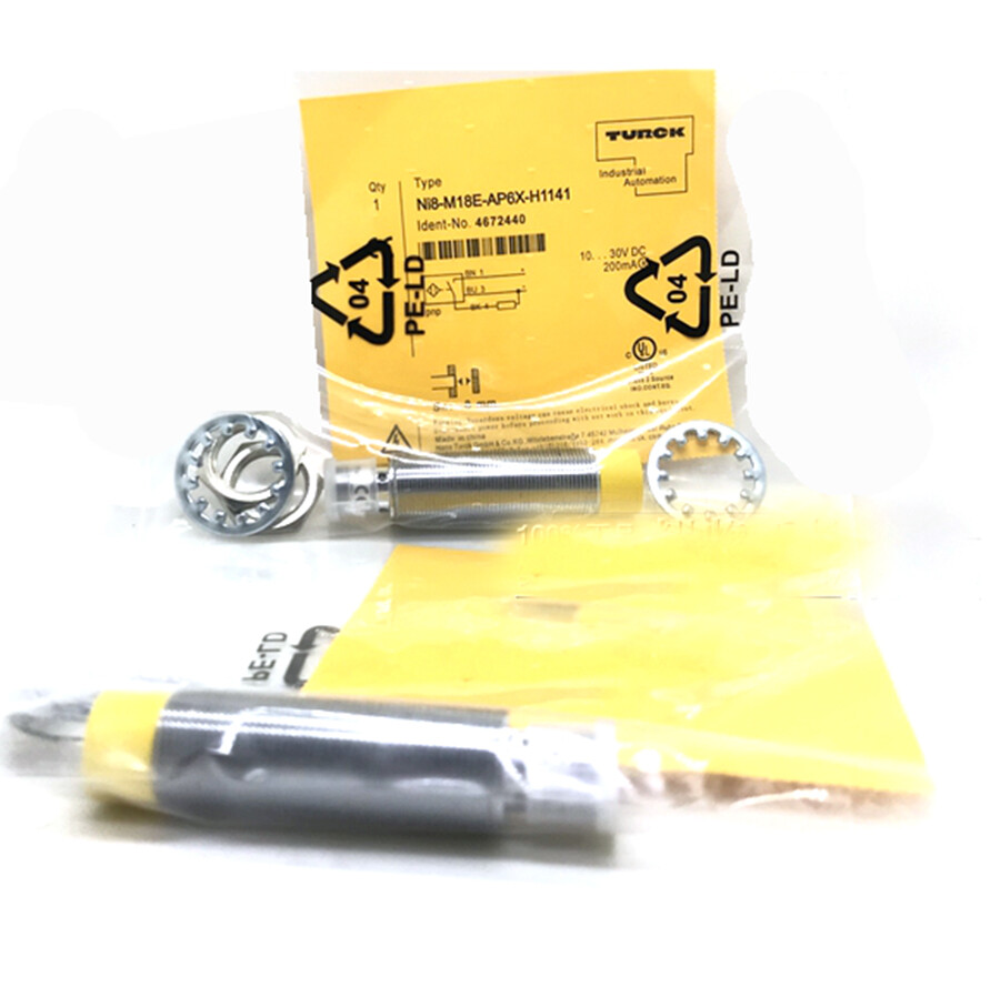 TURCK Ni8-M18E-AP6X-H1141 4611233 Inductive sensor PNP