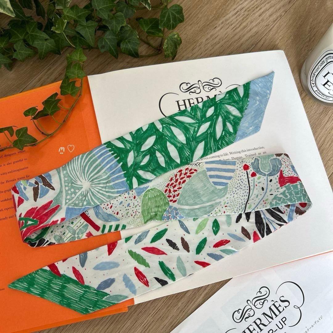 HERMES Twilly Each Nest Building Silk Ribbon Scarf Bird