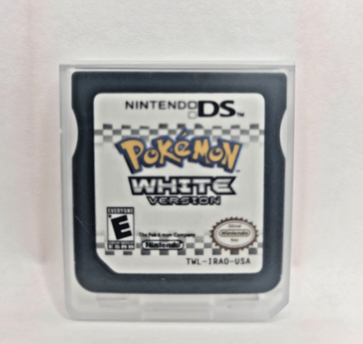 Pokemon White Version for Nintendo DS Game Cartridge Only
