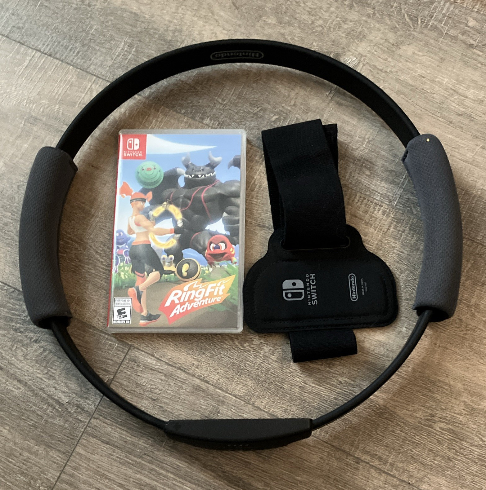 Nintendo Switch Ring Fit Adventure Bundle Game, Ring-Con & Leg Strap (2019)