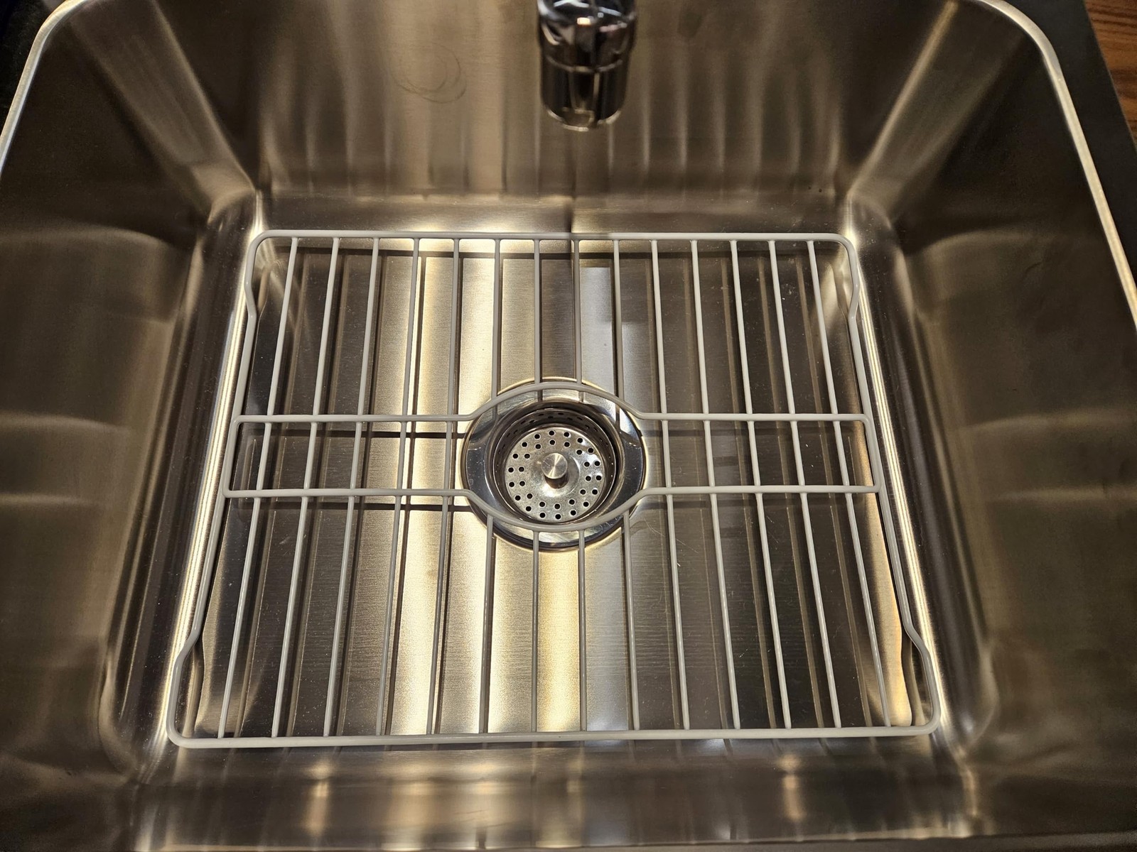 Kitchen Sink Protector White Sink Grate Insert Grid Sink Bowl Rack Rust Prevent
