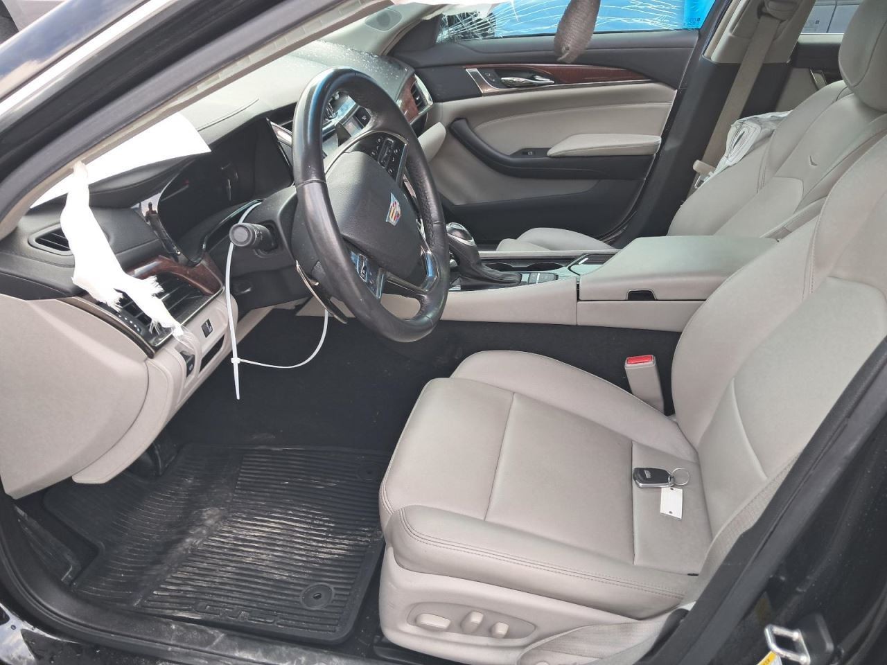 CTS 2019 Glove Box 4802630